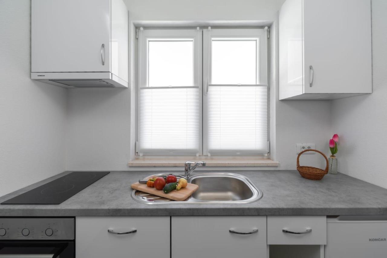 Maloa One Bedroom Apartment Smokvica  Kültér fotó